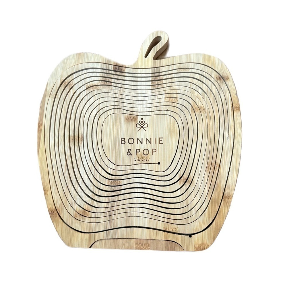 BONNIE & POP NEW YORK COLLAPSIBLE WOODEN FRUIT BASKET Apple Cutting Board